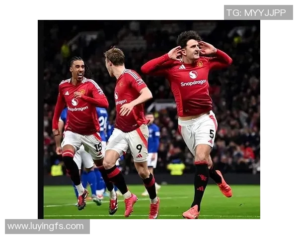 伊斯坦堡普与曼联的激烈对决揭示了欧战新格局与球队实力的较量